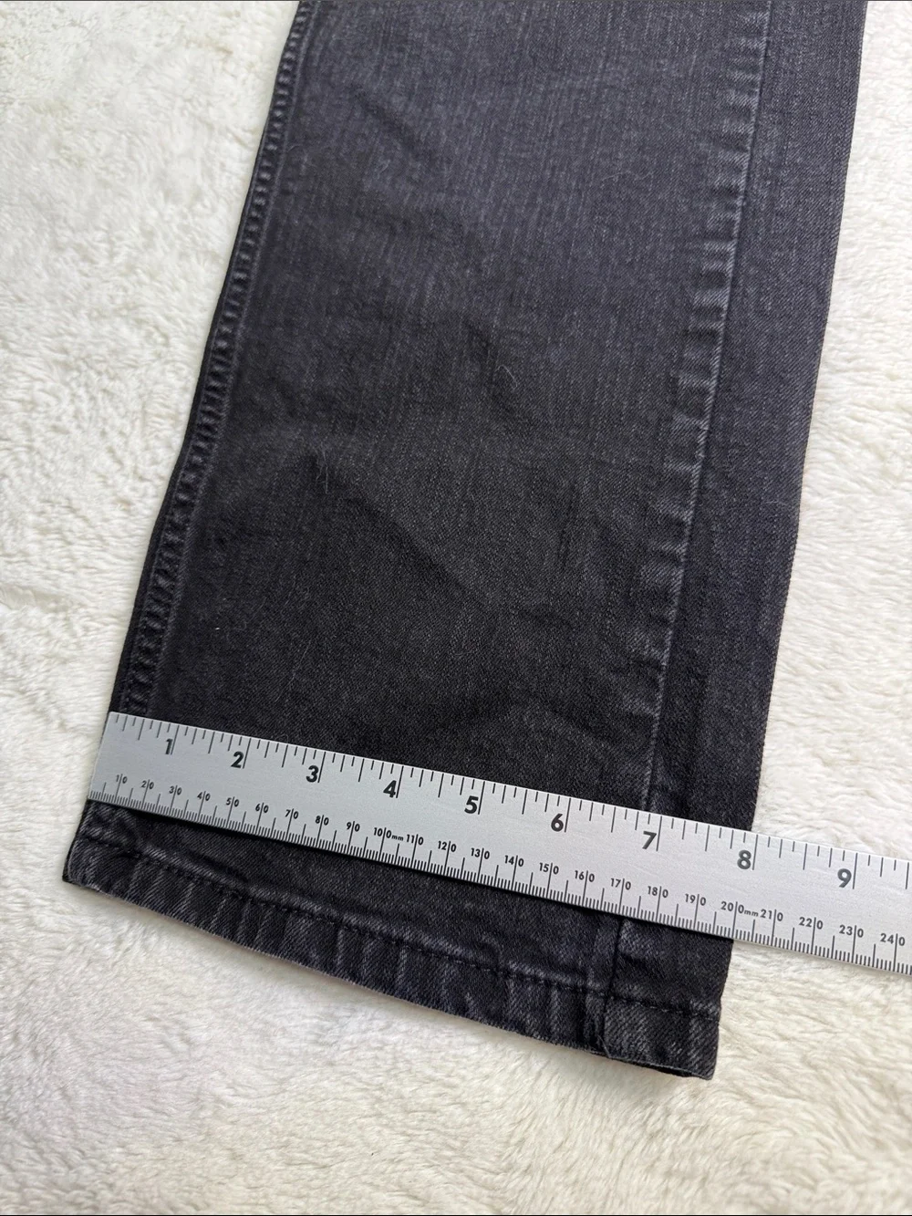 Levis classic black